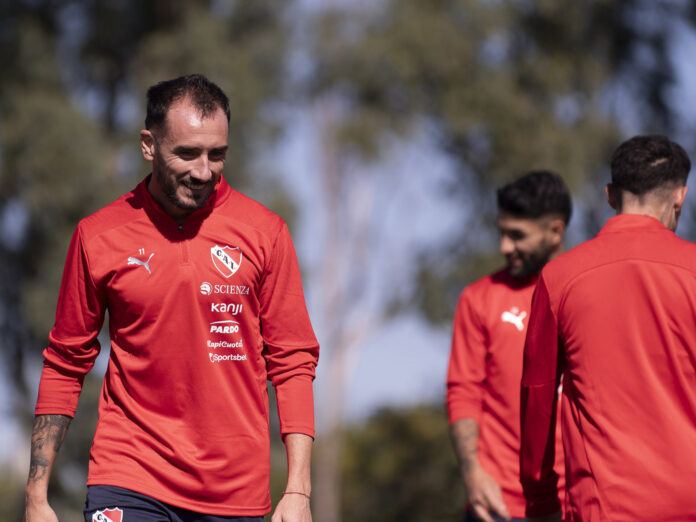 mancuello-entrenamiento-independiente-2025 mancuello-entrenamiento-independiente-2025
