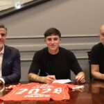 Primer contrato para Nicolás Garrido nicolas-garrido-firma-independiente