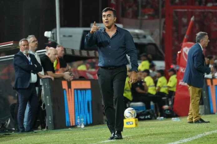 304b85f9-5459-4be8-b5de-73181699c55b