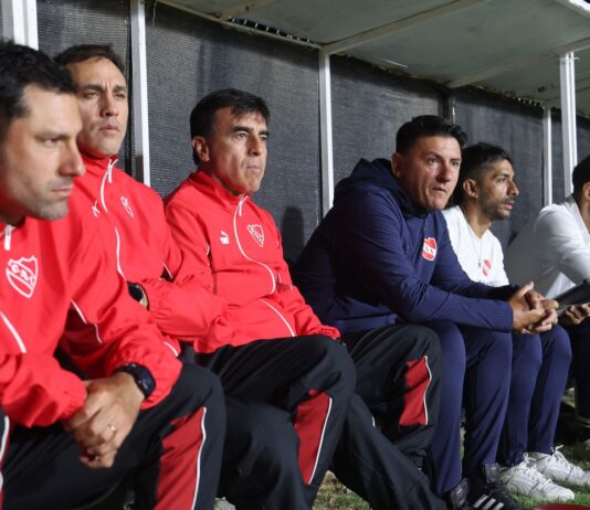 Gustavo Quinteros Independiente amistoso