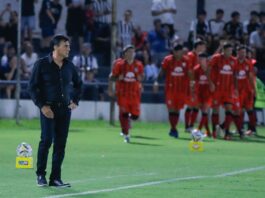 Quinteros: “Hoy no estuvimos a la altura de Independiente” Gustavo Quinteros Independiente Gimnasia de Mendoza (1)