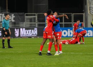 Martínez, vuelta a la titularidad y gol david-martinez-gol-volos-grecia