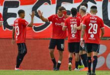 Goleada en Florencio Varela independiente-atenas-de-rio-cuarto-copa-argentina-festejo-gol