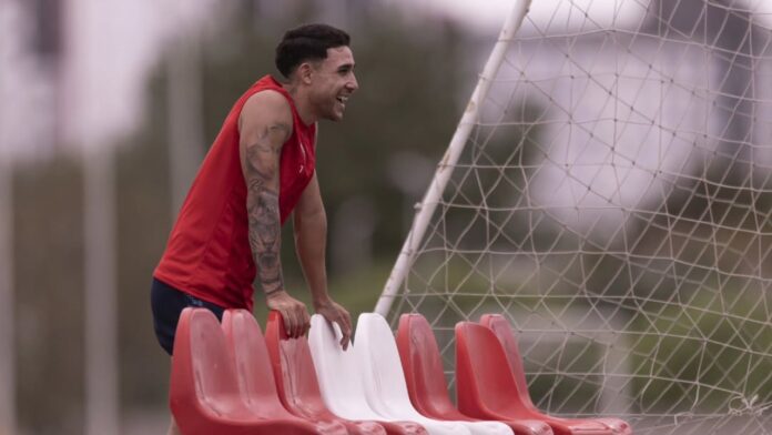 montiel-independiente-villa-dominico-03-26