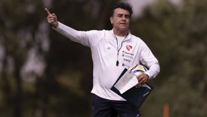 quinteros-independiente-villa-dominico-03-26