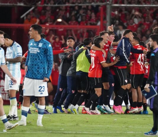 Con la camiseta ganó el clásico y se metió al top 8 Independiente Racing Torneo Apertura 2026 (2)
