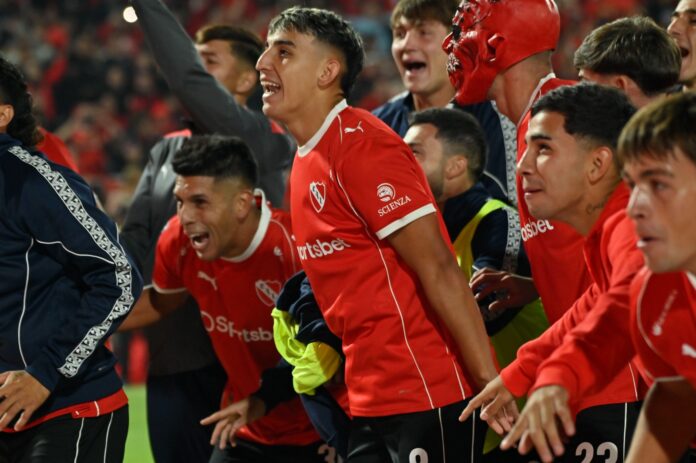 Independiente festejo Racing Torneo Apertura 2026