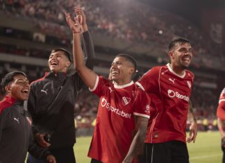 Cortó una racha adversa contra los equipos clásicos en Avellaneda facundo-valdez-fedorco-independiente-racing-apertura-2026