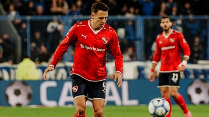 arias-velez-independiente