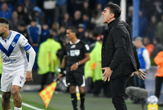 gustavo-quinteros-independiente-velez-torneo-clausura-2026