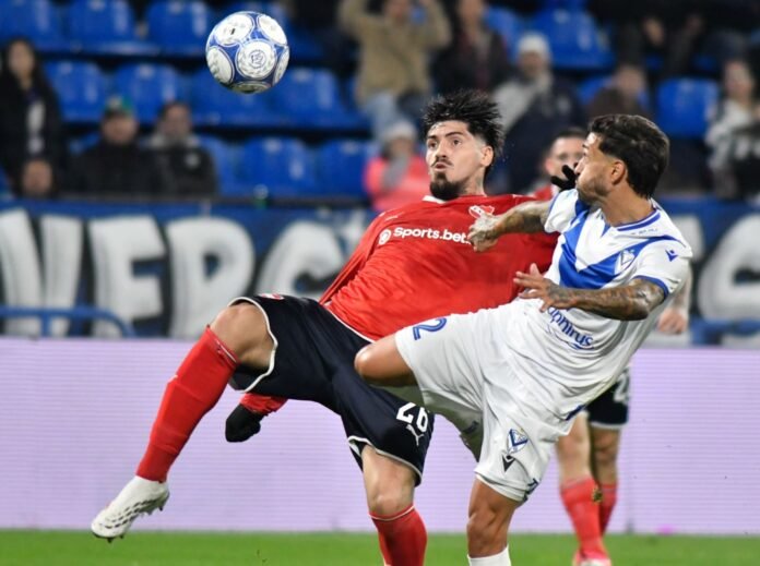 k-lomonaco-independiente-velez-2026