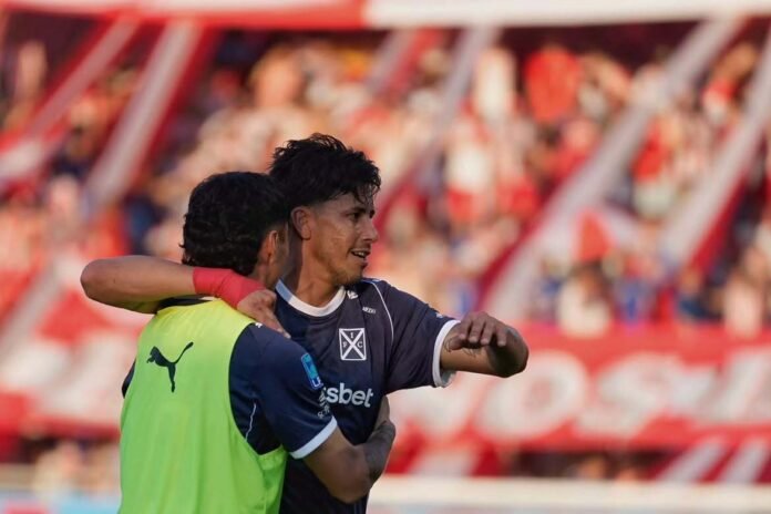 Maximiliano Meza Independiente festejo Unión (1)
