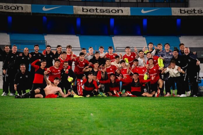 Reserva festejo Independiente Racing (1)