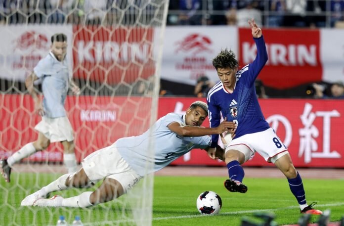 Santiago Mele Uruguay Japón amistoso (1)