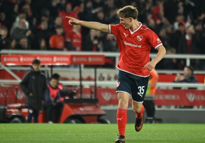 arrayago-festejo-gol-independiente-san-lorenzo-clausura-2026