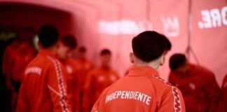 plantel-independiente-salida-cancha-2026