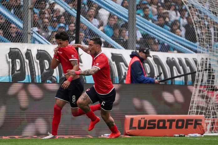 Maximiliano Meza Independiente Racing festejo